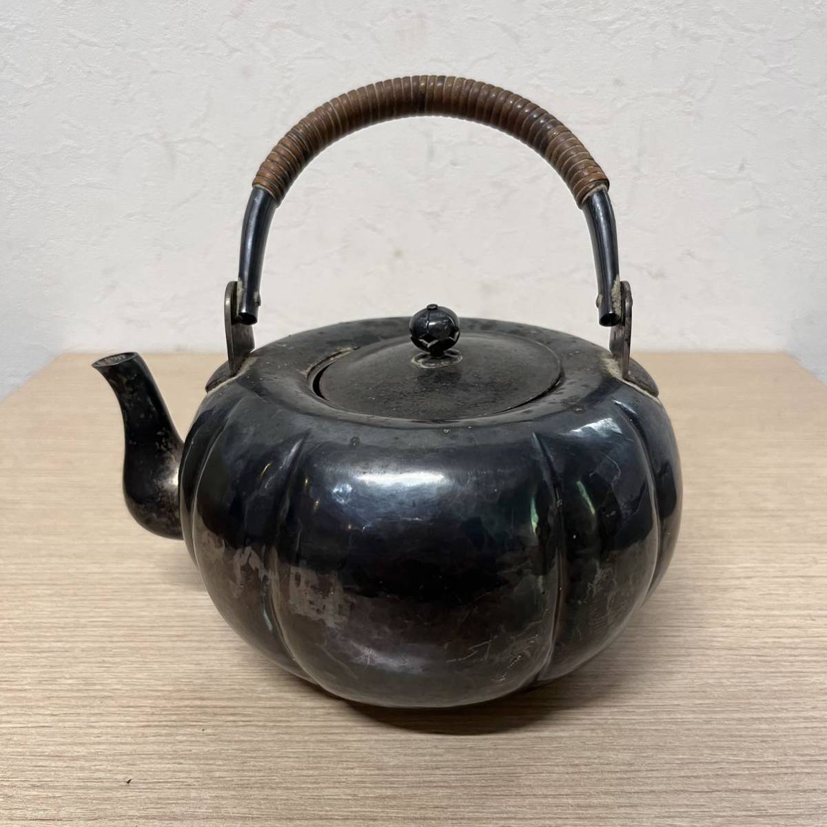 鉄瓶 茶道具 煎茶道具 急須 茶器 湯沸 時代物 古美術 金属工芸 鉄瓶