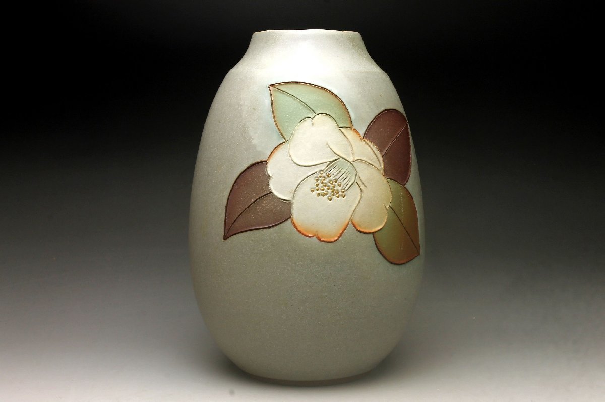 余韻】 人間国宝 近藤悠三 椿泥彩 花瓶☆共箱 無傷美品 華道具＜同梱可