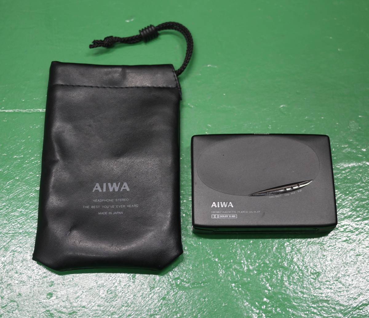 AIWA アイワ カセットプレーヤー HS-PL77 音響機器 オーディオ ポータブル カセットテープ 現状品
