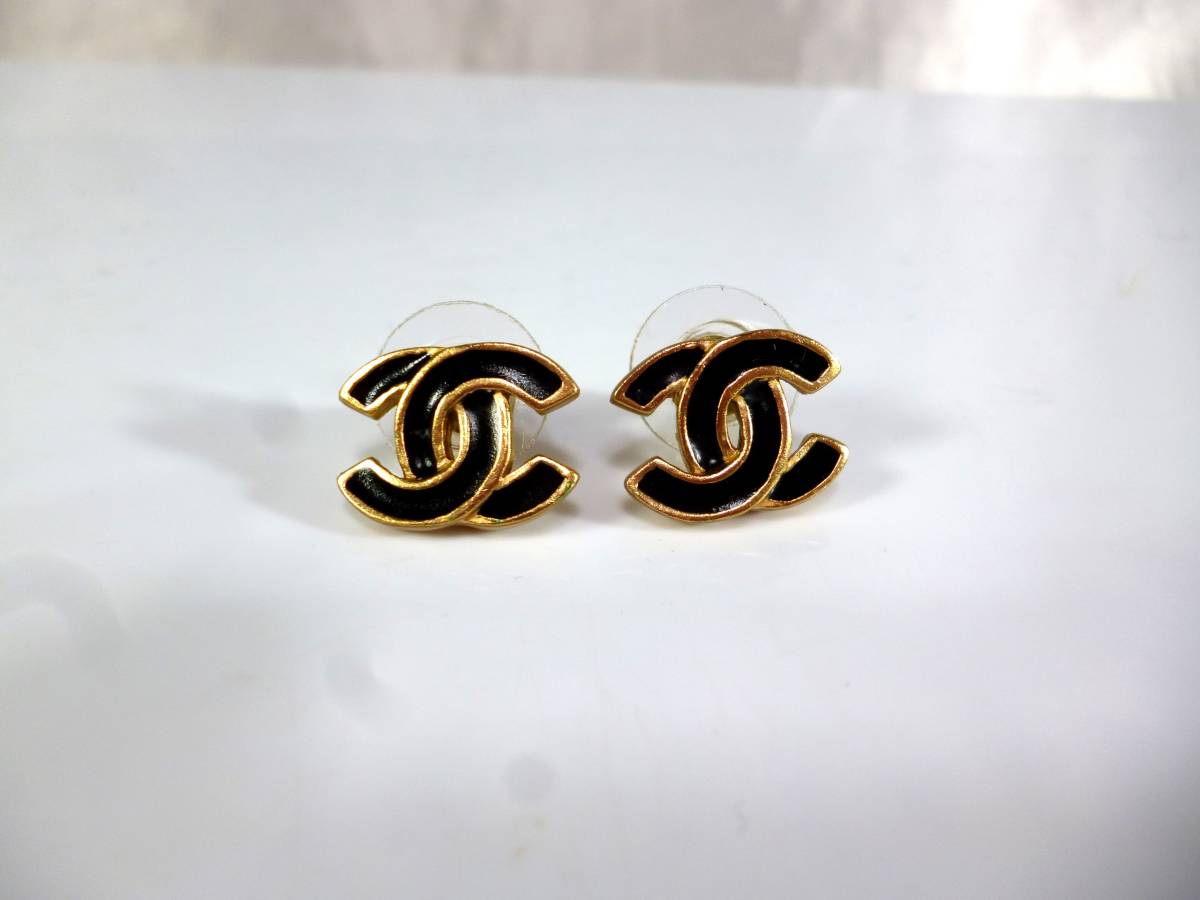 超美品☆シャネル☆CHANEL☆ココマーク☆ピアス☆刻印☆ゴールド