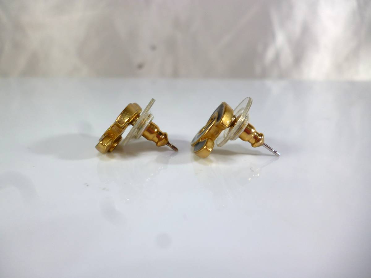 超美品☆シャネル☆CHANEL☆ココマーク☆ピアス☆刻印☆ゴールド