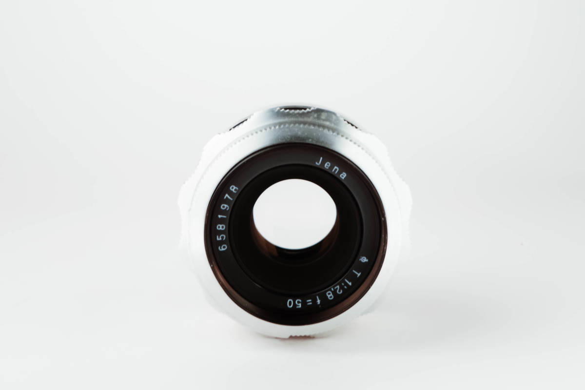 CARL ZEISS JENA TESSAR 50mm f2.8 / EXAKTAマウント レンズ ドイツ製