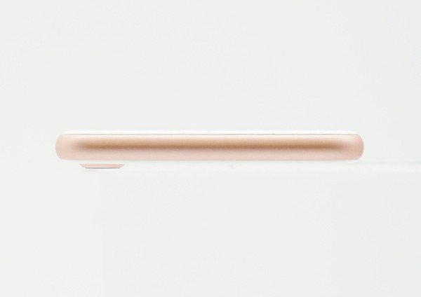 iPhone 7 Plus 128GB ゴールド SoftBank 利用制限○ ◇【SoftBank/Apple】iPhone 7 128GB SIMロック解除済み MNCN2J/A