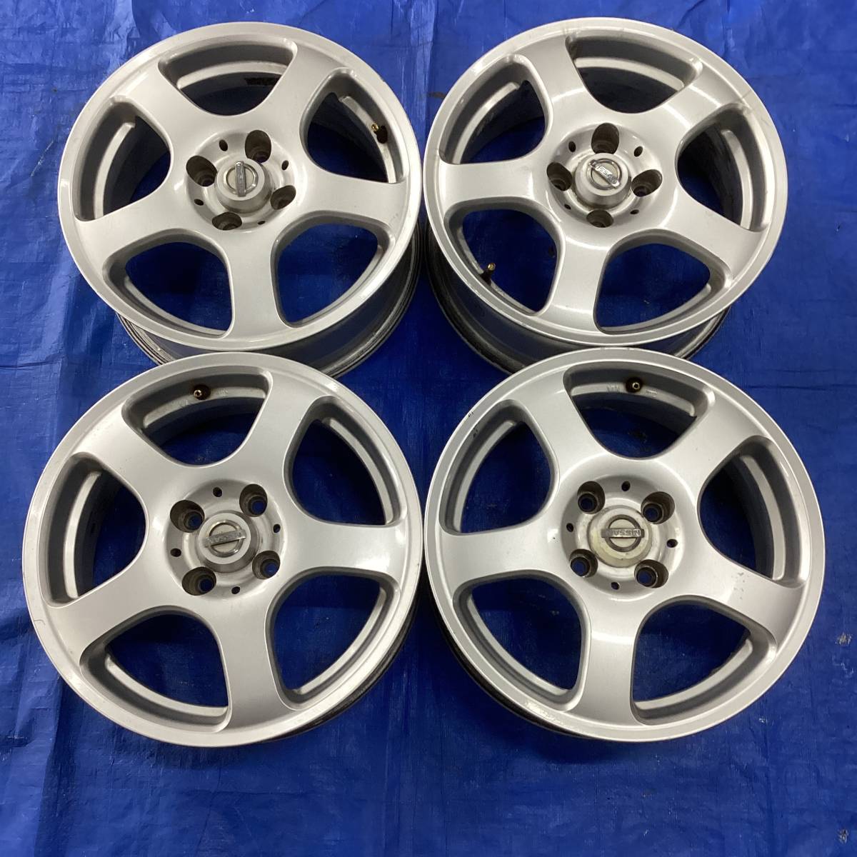 W1102E5K] 日産 純正 オプション アルミホイール 15×6JJ+40 15
