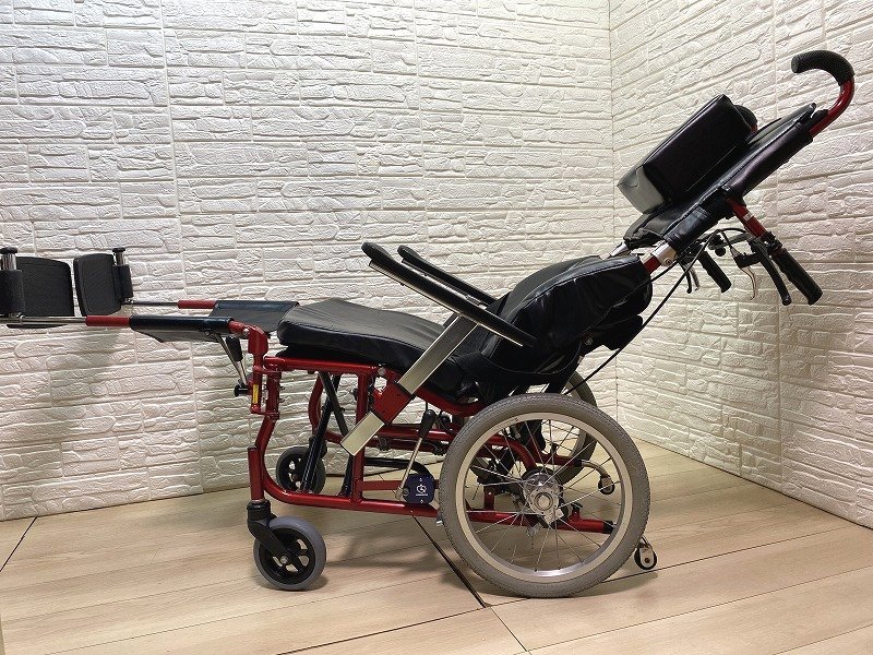 ☆カワムラ 介助式車椅子 車イス ぴったりフィット KPF16-40
