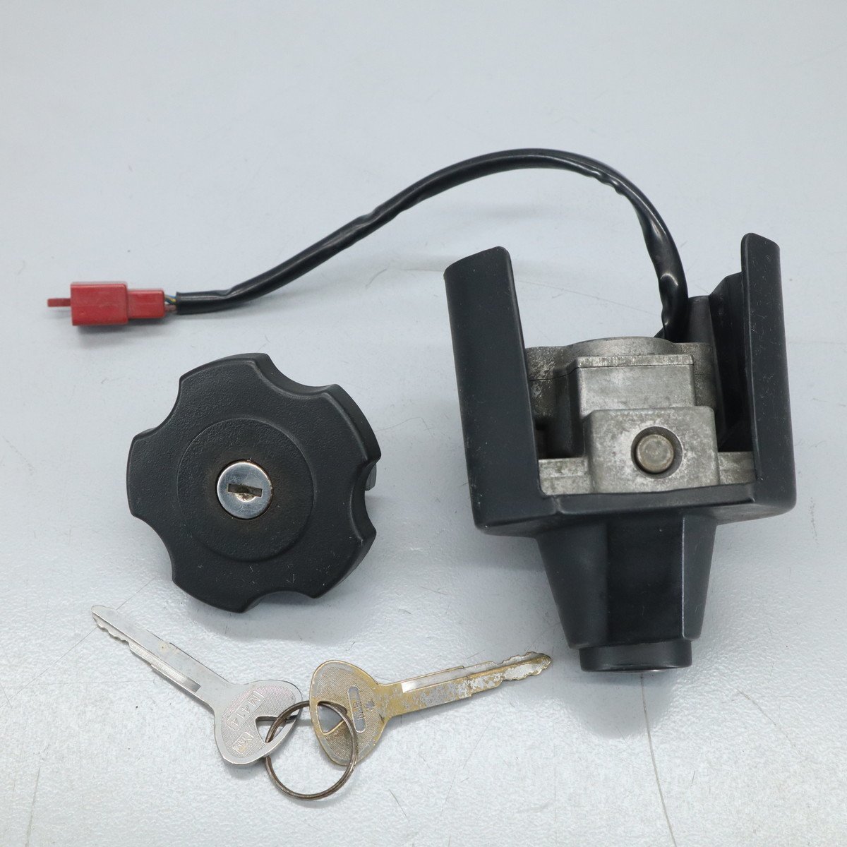 DT230 LANZA ランツァ 4TP 純正 キーセット / イグニッションスイッチ メインキー タンクキャップ　220728YD1037