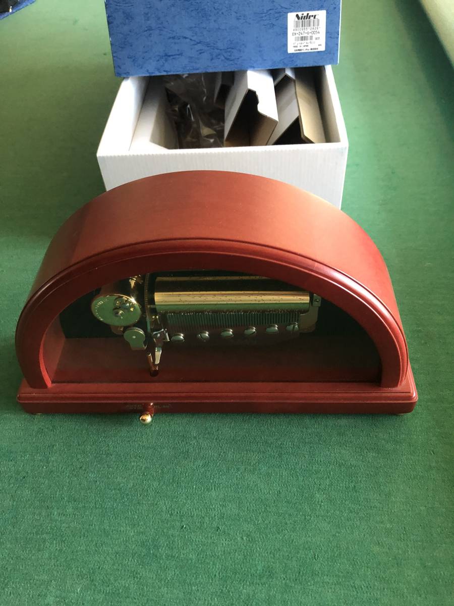 50弁 ♪カノン　パッフェルベル　アーチ型ワインレッド　オルフェウス オルゴール サンキョー