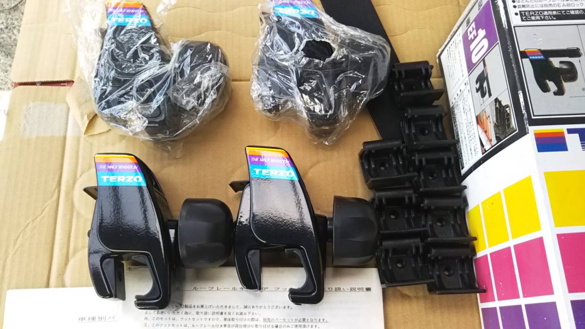 ＴＥＲＺＯ　ルーフレールタイプベースキャリア ＥＦ１０ 【未使用】
