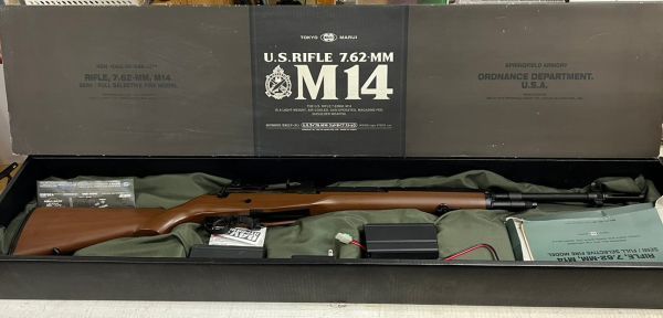 SD142-230504-071【中古】 東京マルイU.S.ライフル M14 ウッドタイプストックver. 電動ガン 動作確認済み 弾出し確認済み