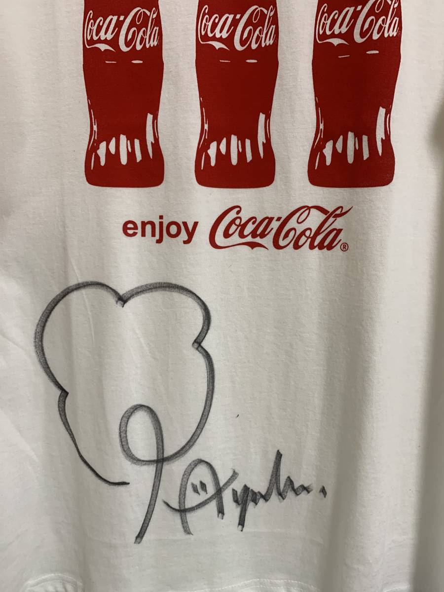 NiziU アヤカ 直筆サイン入りTシャツ コカ・コーラ(サイン)｜売買され 