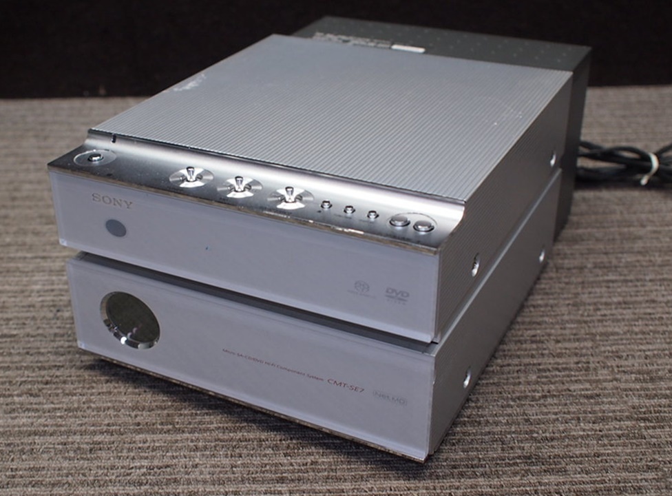 オーディオ機器 SONY CD/DVD レシーバー CMT-SE7