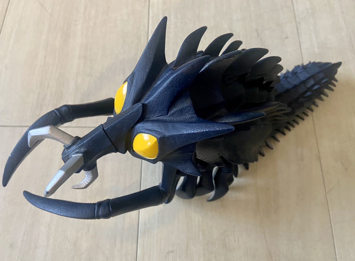 ハイパーゼットン ソフビ ギガント イマーゴ羽根付 2体まとめて 廃盤17 