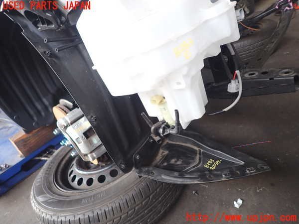 5UPJ-82831090]MAZDA2(デミオ)(DJLAS)右前フェンダーライナー 中古