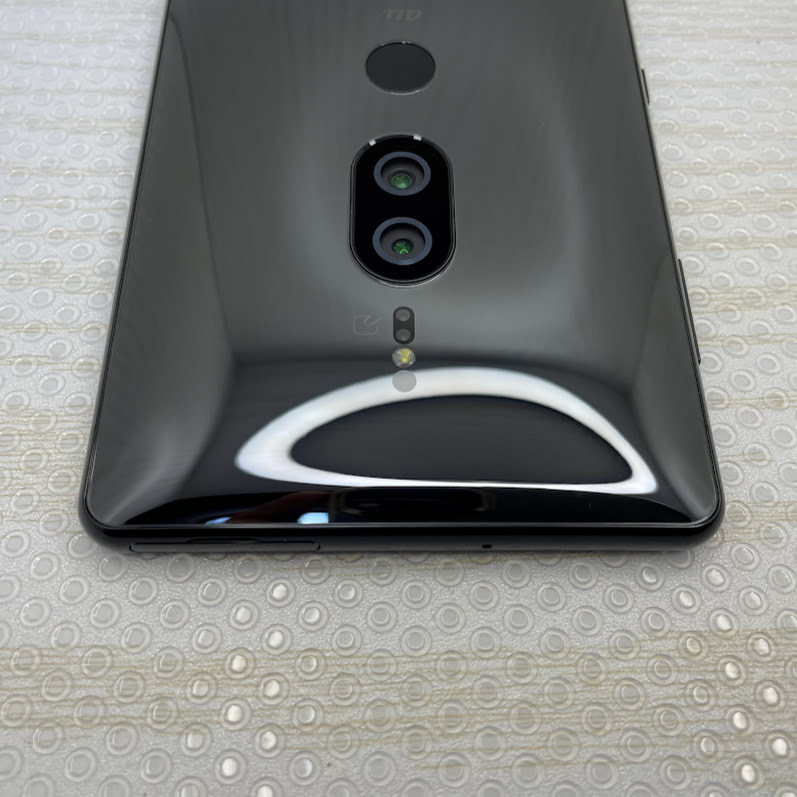 Xperia XZ2 Premium ◇ 6GB/64GB Android10 3400mAh 5.8inch(2160