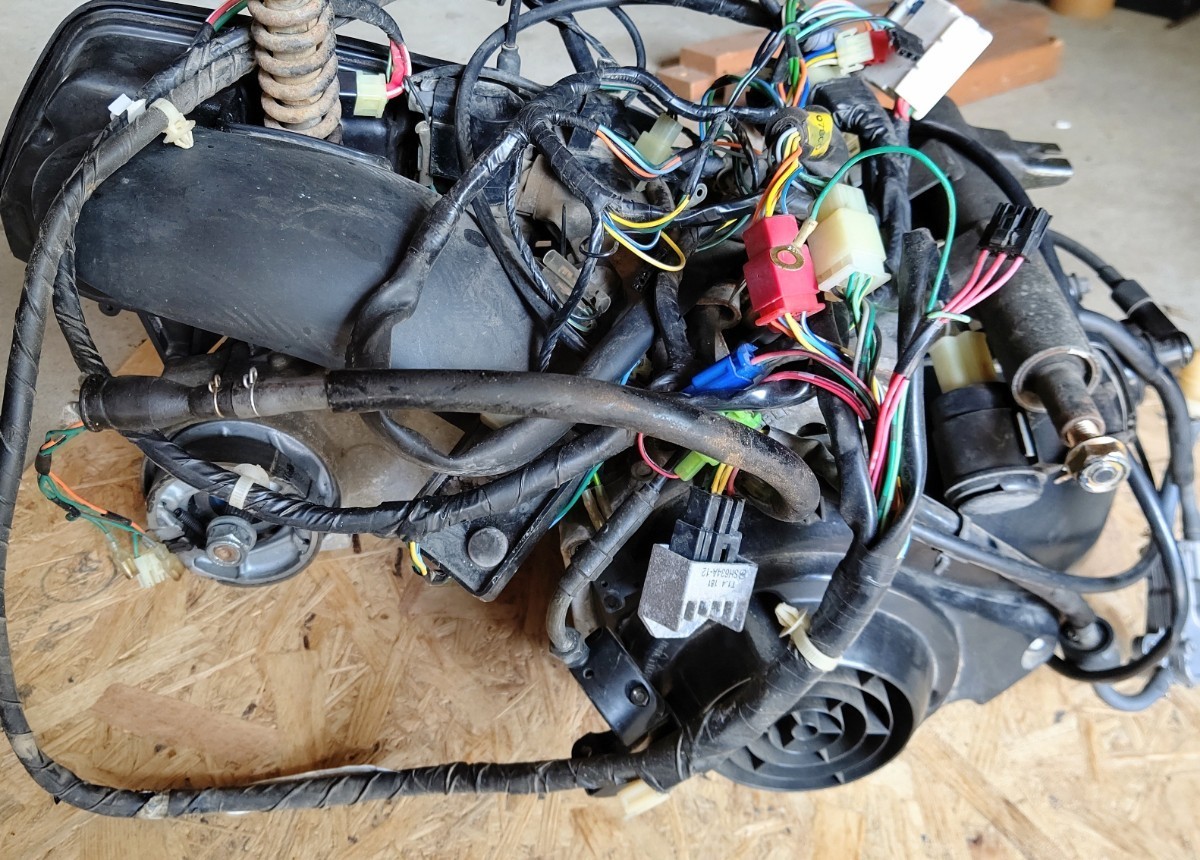 ディオZX AF35 エンジン本体 周辺部品一式 実働