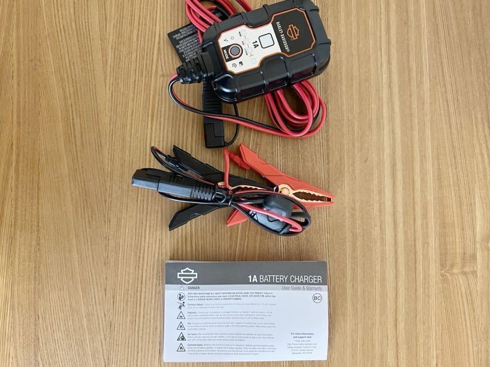 ハーレーダビッドソン 純正 1AMP バッテリーチャージャー 66000306