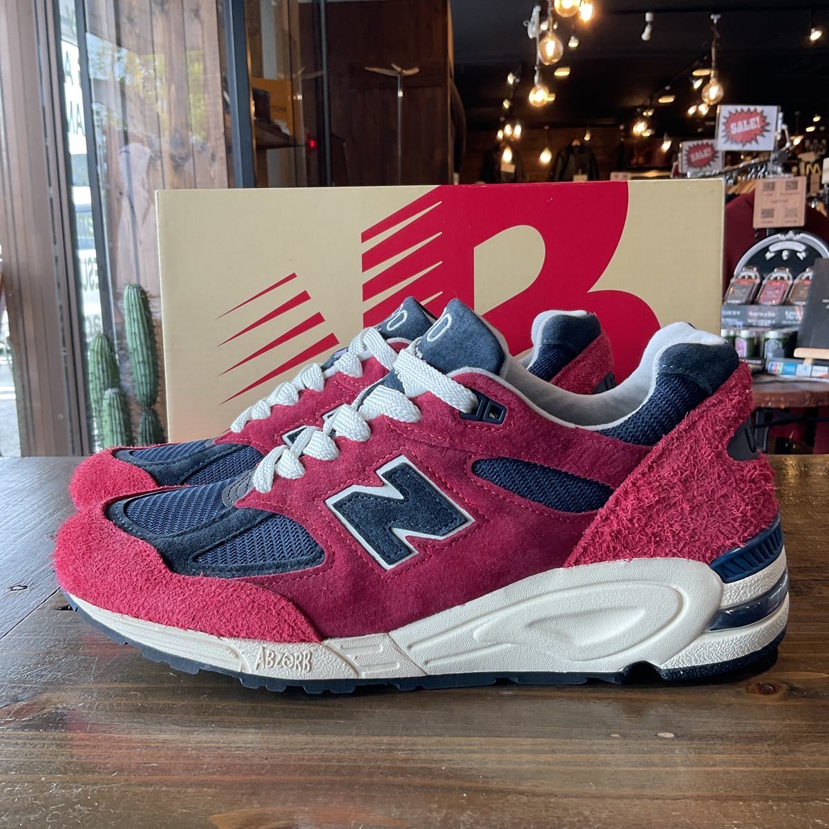 M990AD2 New Balance RED ニューバランス ROOSTER BALANCE – レッド 中古・古着通販NEW (ニューバランス) サイズ 990V2 MADE USA製｜Yahoo!フリマ（旧PayPay (New