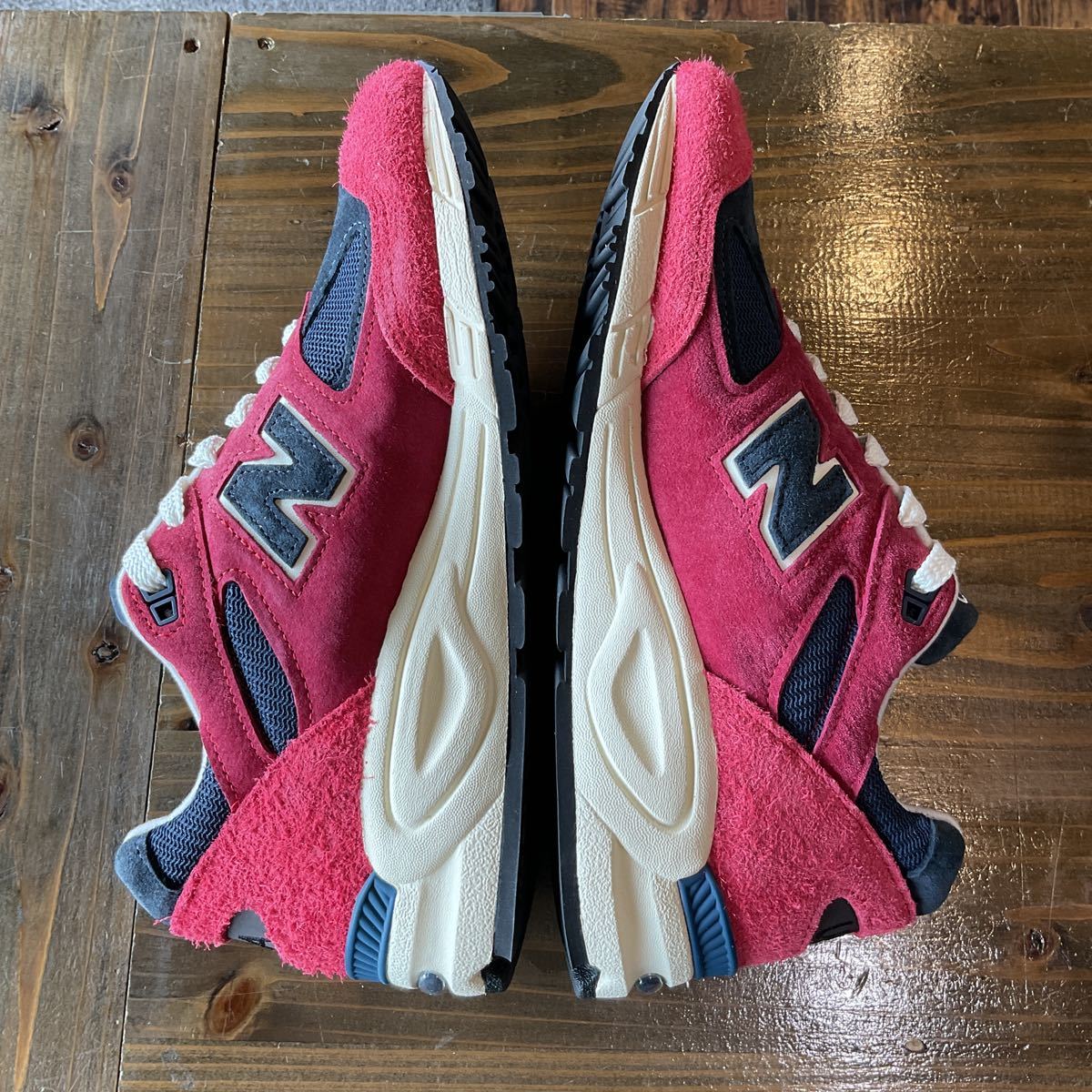 M990AD2 New Balance RED ニューバランス ROOSTER BALANCE – レッド 中古・古着通販NEW (ニューバランス) サイズ 990V2 MADE USA製｜Yahoo!フリマ（旧PayPay (New