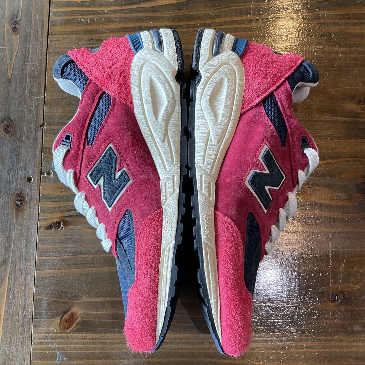 M990AD2 New Balance RED ニューバランス ROOSTER BALANCE – レッド 中古・古着通販NEW (ニューバランス) サイズ 990V2 MADE USA製｜Yahoo!フリマ（旧PayPay (New