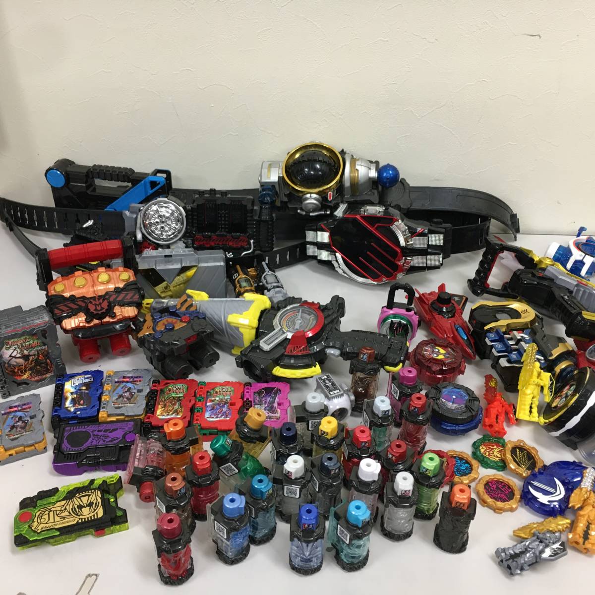44：仮面ライダー 戦隊ヒーロー 変身おもちゃグッズ まとめ売り 中古品 