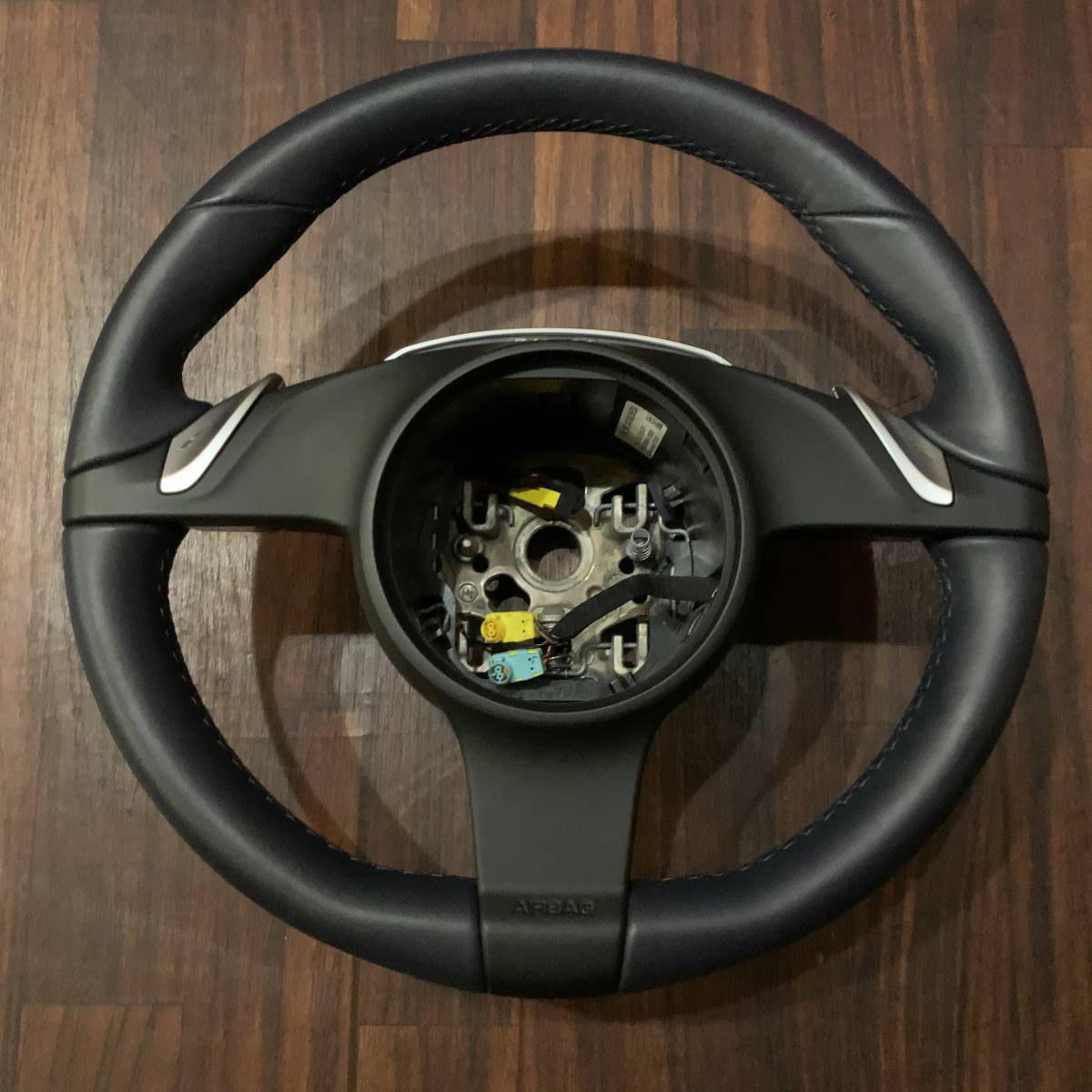 希少 当時物 フェラーリ Ferrari MOMO モモステアリング