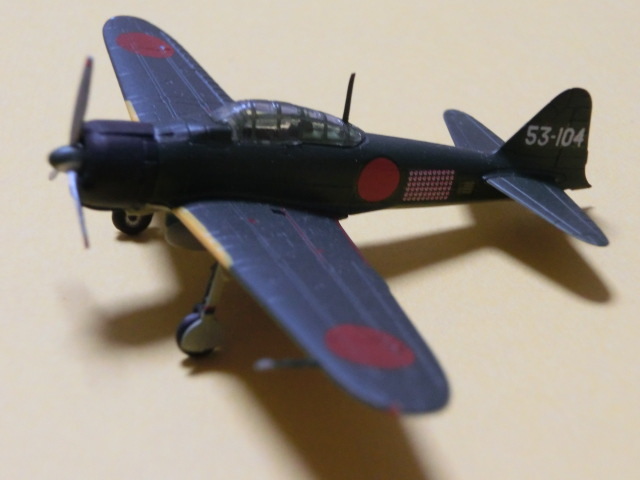 日本海軍 零戦21型 撃墜王「零戦虎徹」岩本徹三搭乗機」1／144 