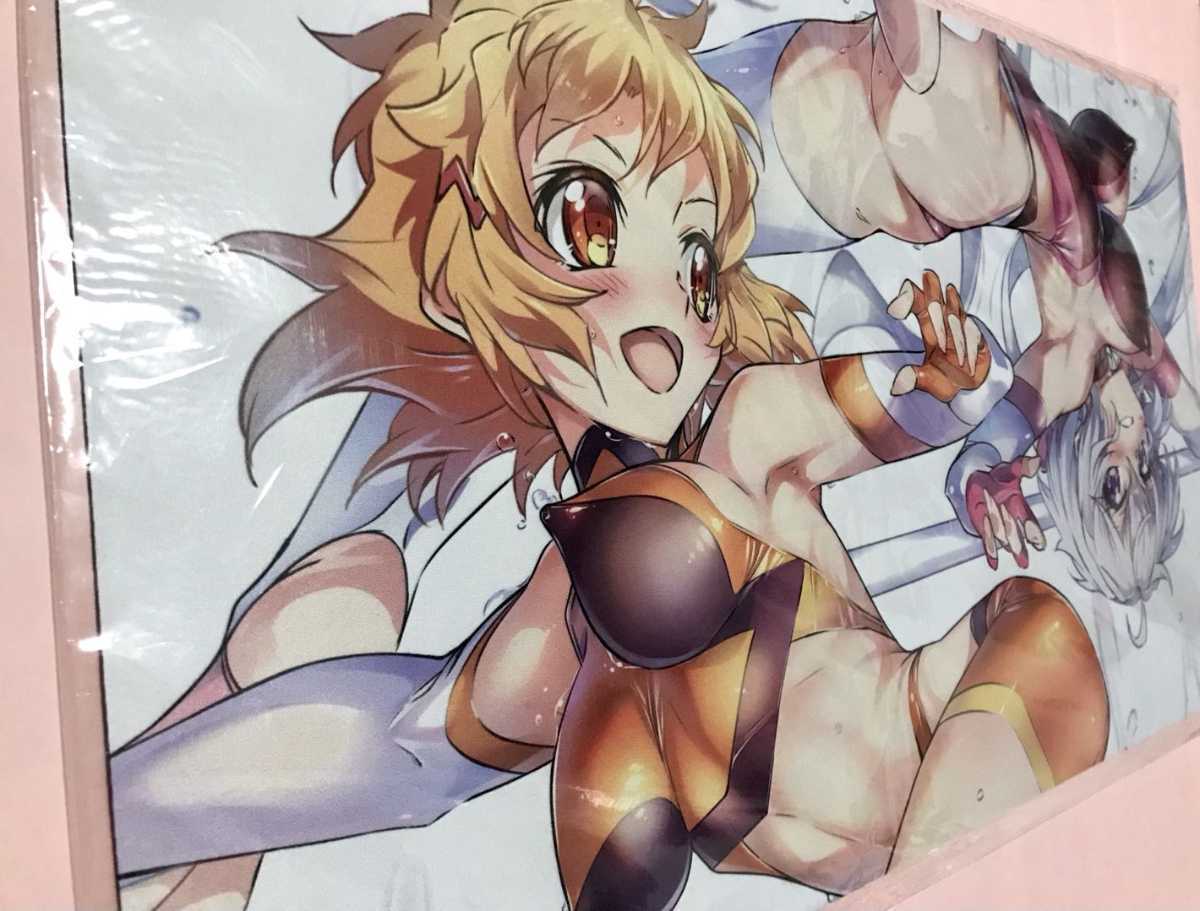 プレイマット 立花響 雪音クリス 戦姫絶唱シンフォギア 【公式通販】