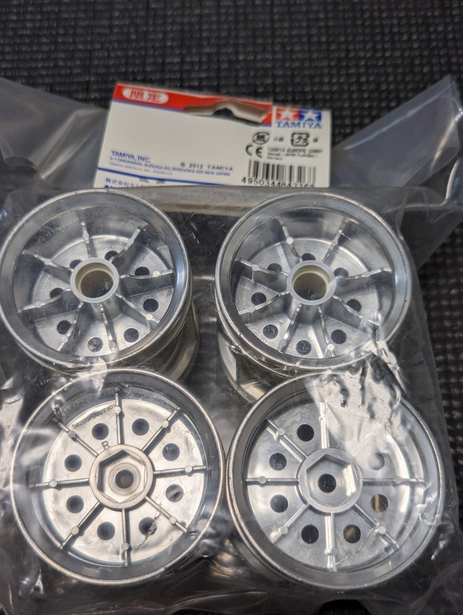 送料無料・新品】タミヤ WR-02シャーシ用 ゴールドメッキホイール