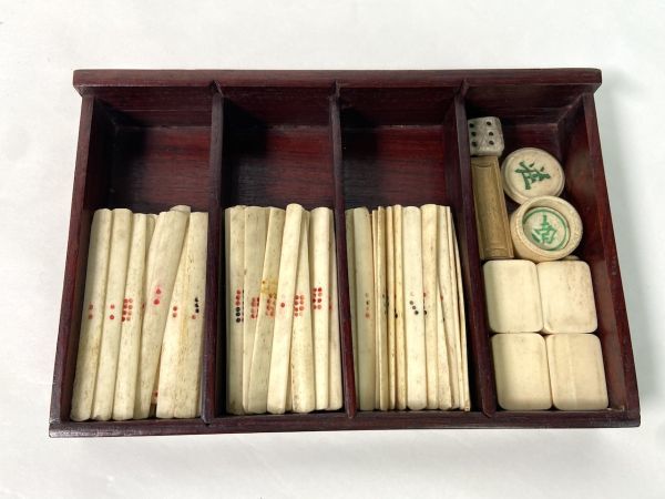 麻雀牌セット 木箱 アンティーク 木箱入り麻雀セット 長楽