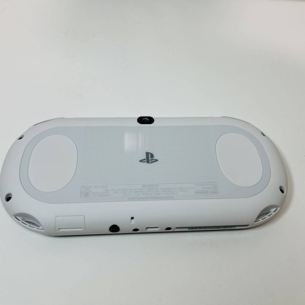PS Vita PCH-2000 グレイシャーホワイト SONY PlayStation Vita 本体