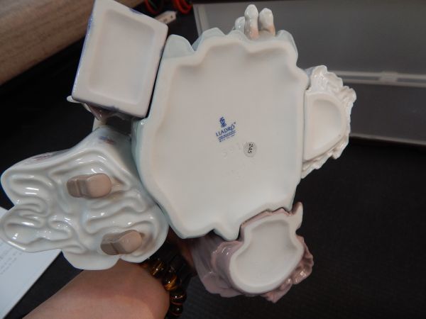 リヤドロ　5910 バースデーケーキ　最終値下げ LLADRO リアドロ リヤドロ 5910 バースデーケーキ 箱付きの入札履歴