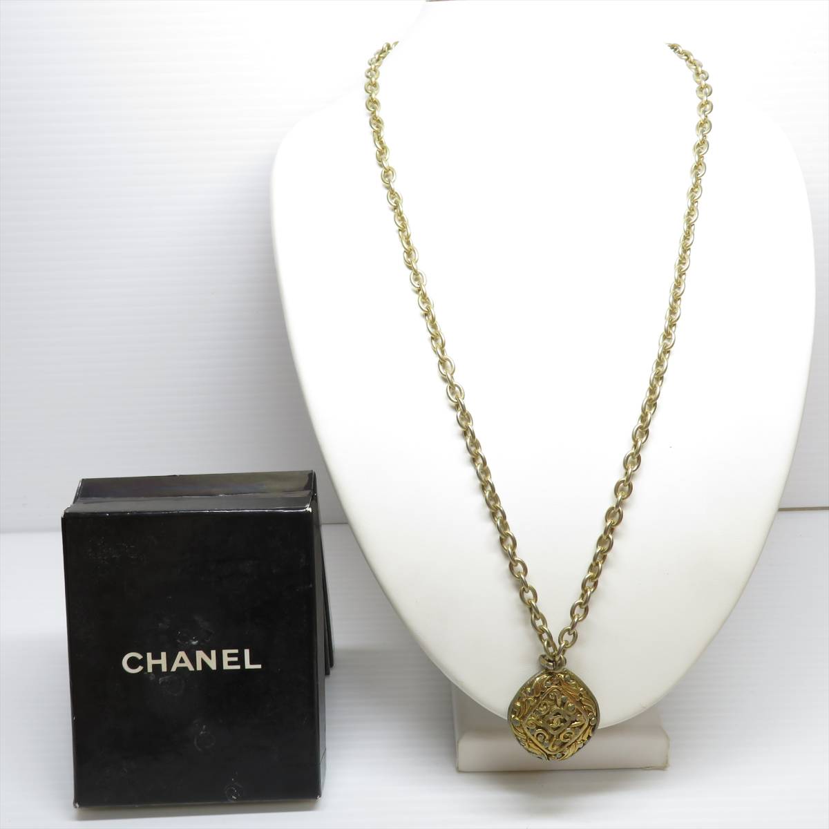シャネル ココマーク ロングネックレス ゴールド