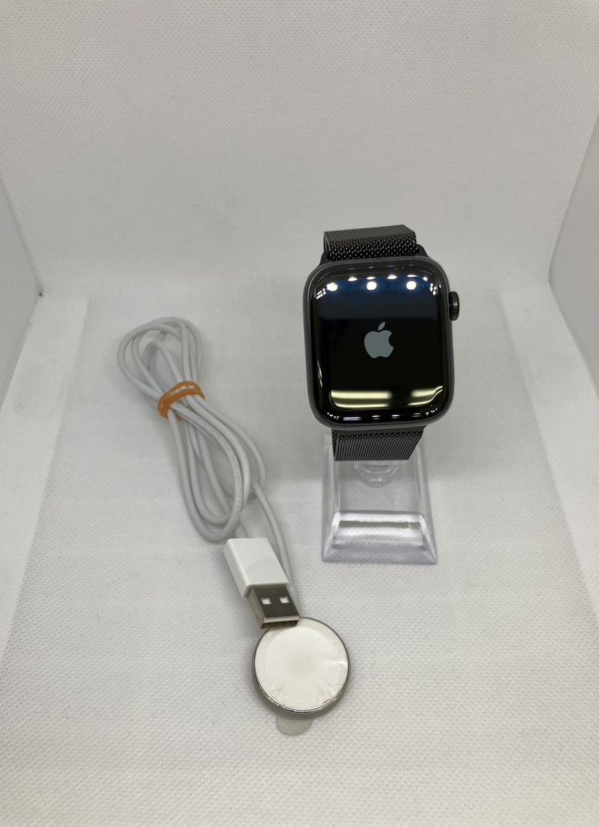 大人気，得価 2504 apple watch SERIES 5 アップルウォッチ WR-50M 44mm アクティベーションロックあり(スマートウォッチ本体)｜売買されたオークション情報、yahooの商品情報をアーカイブ公開 - オークファン スマートウォッチ本体