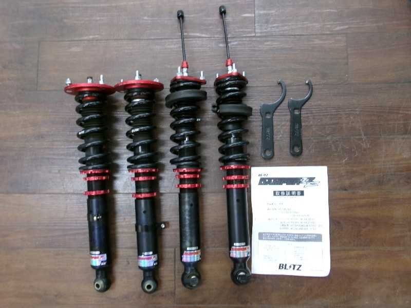 クラウン（180/200/210系2WD）用車高調　GS/190　BLITZ　ZZ-R　フルタップ　減衰力　ローダウン　岩槻