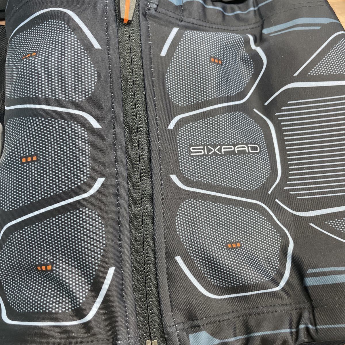 シックスパッド アブズ SIXPAD sixpad : パワースーツ Powersuit