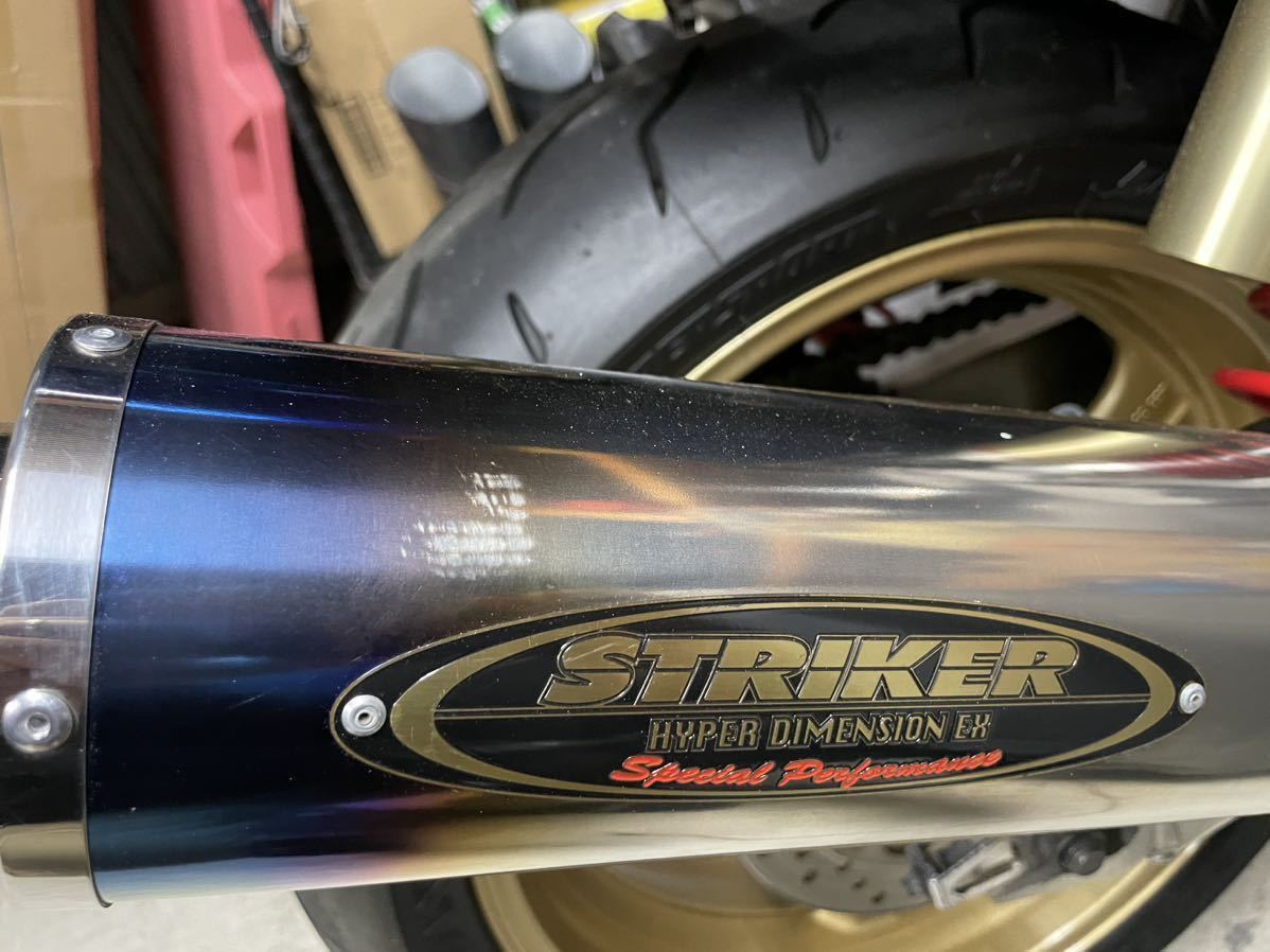 ストライカー フルエキチタンマフラー CB400SF nc39 ストライカー