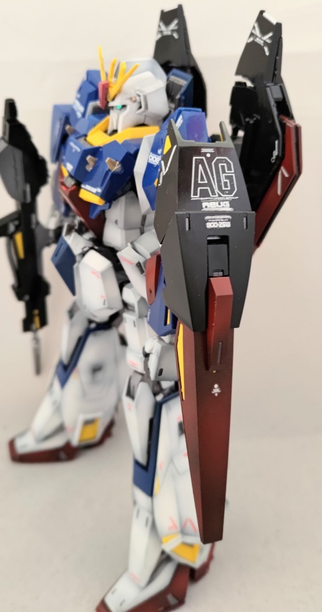 バンダイ ガンプラ 1/100 MG ゼータガンダム Ver.ka グラデーション全