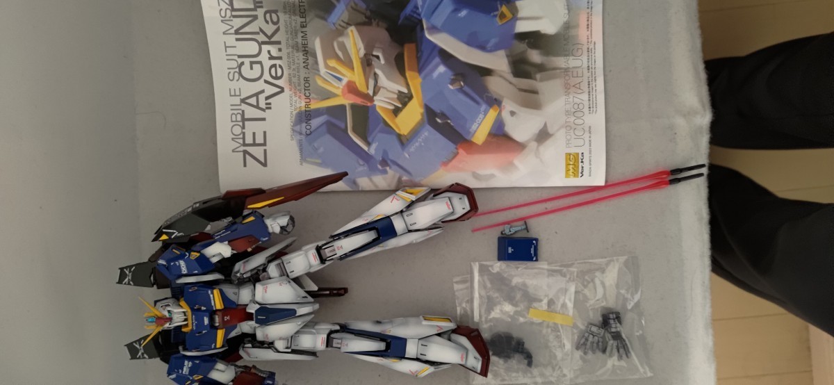 バンダイ ガンプラ 1/100 MG ゼータガンダム Ver.ka グラデーション全
