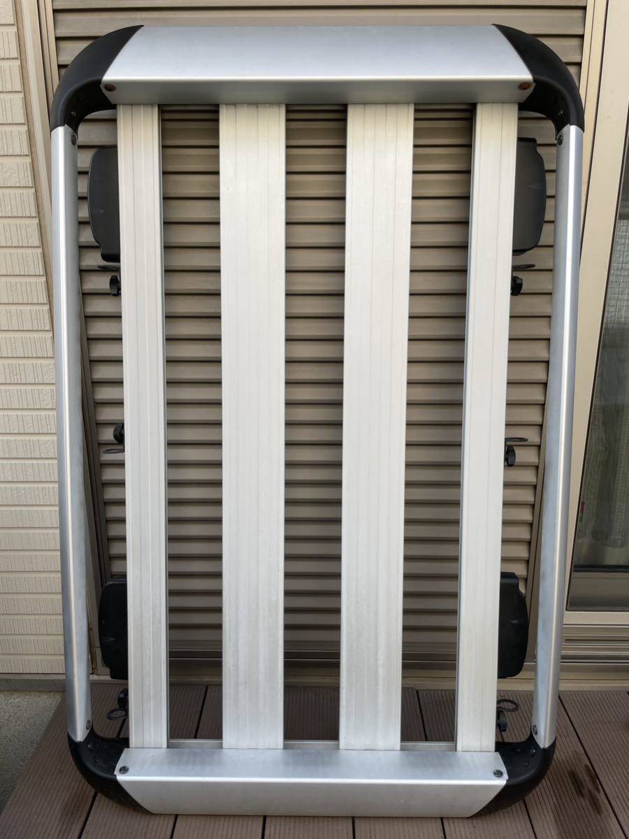THULE Xpedition 820 中古品 新品キーユニット4本付け替え済みおまけ