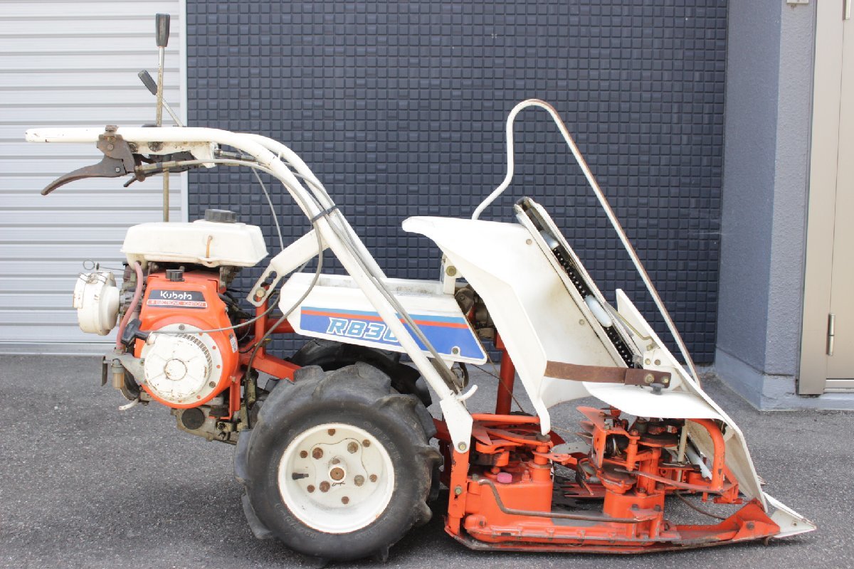 クボタ バインダー RB30エンジン動作確認済み 動力刈取機 3馬力