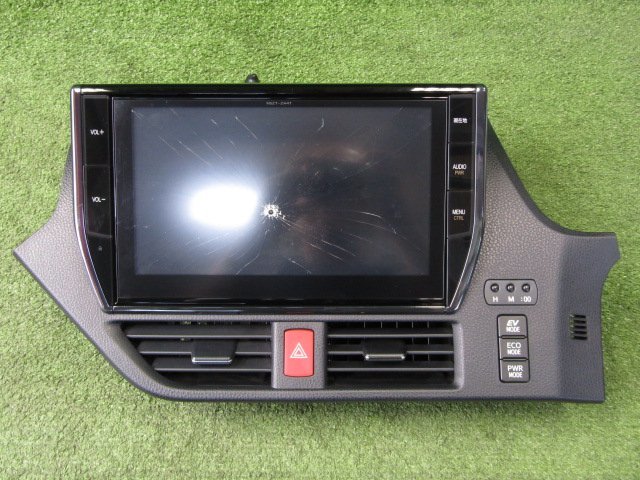 ヴォクシー ノア エスクアィア SDナビ NSZT-ZA4T 08545-00W81 10インチ 