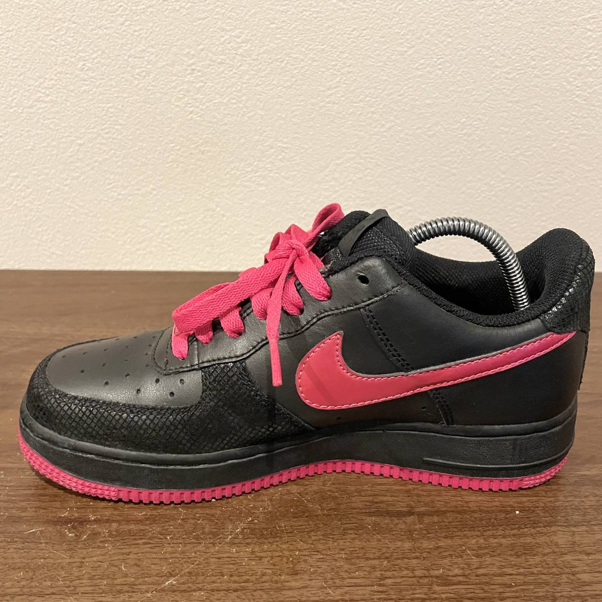 NIKE AIR FORCE1 LOW ナイキ エア フォース ワン レディース ブラック 