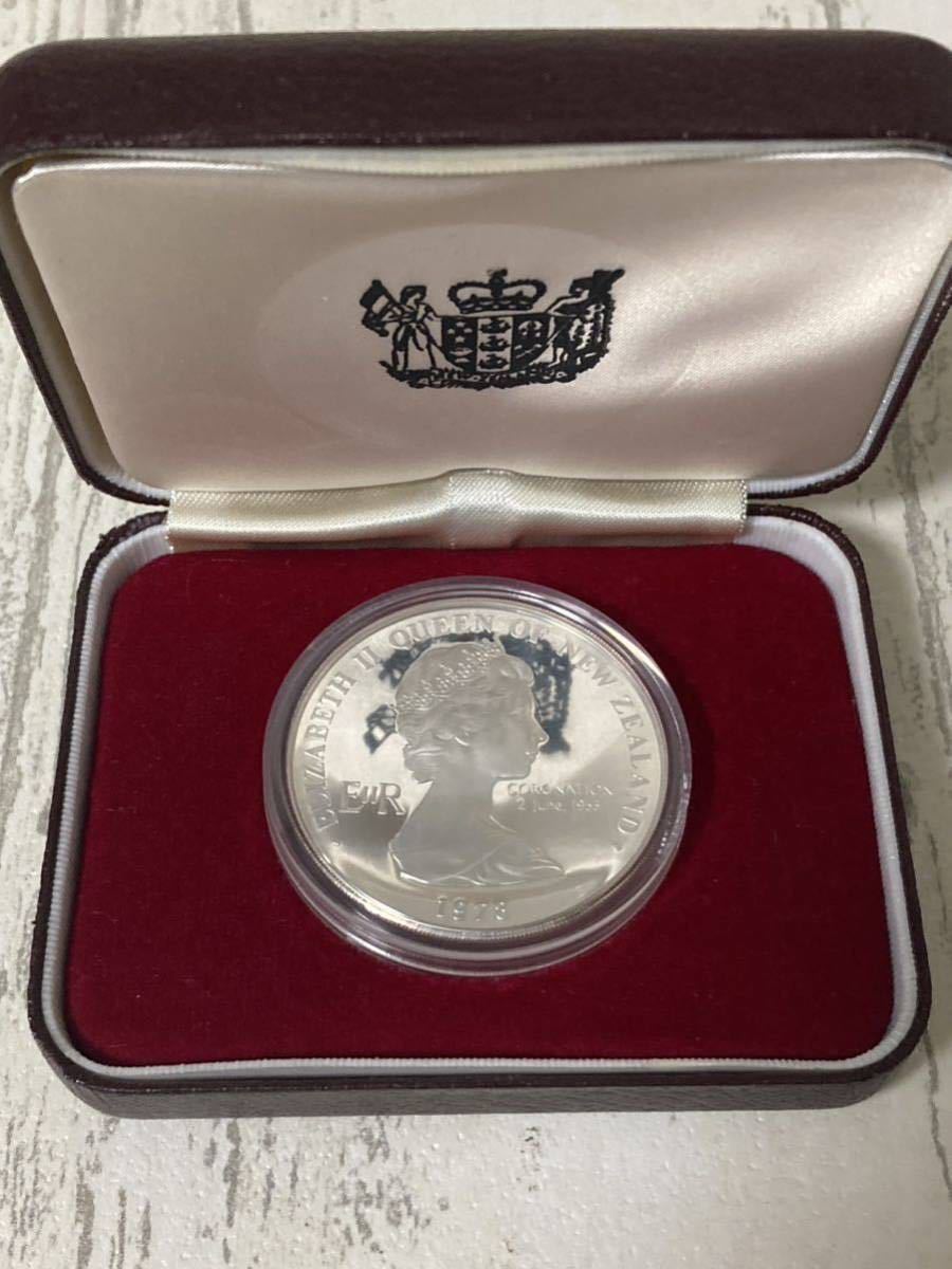 ☆１円〜☆ ニュージーランド 1978年 エリザベス2世 戴冠25周年 記念 銀貨  ケース付き(ヨーロッパ)｜売買されたオークション情報、Yahoo!オークション(旧ヤフオク!) の商品情報をアーカイブ公開 -  オークファン（aucfan.com）