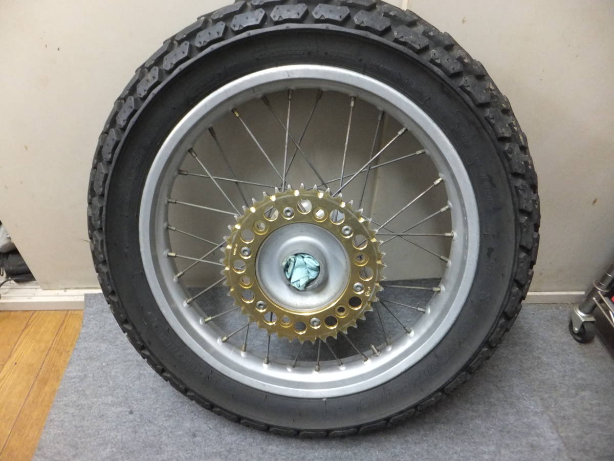 ホンダ XR250 MD30 純正リアホイール 18×2．15 18インチ スプロケ 