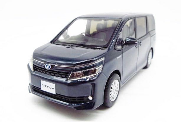トヨタ VOXY ハイブリッド 紅 ミニカー 221 売買されたオークション 