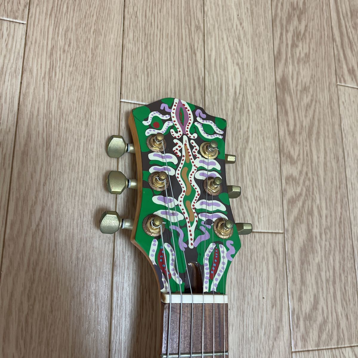 FERNANDES フェルナンデス サイケペイント X JAPAN HIDE model FERNANDES フェルナンデス サイケペイント X JAPAN HIDE model