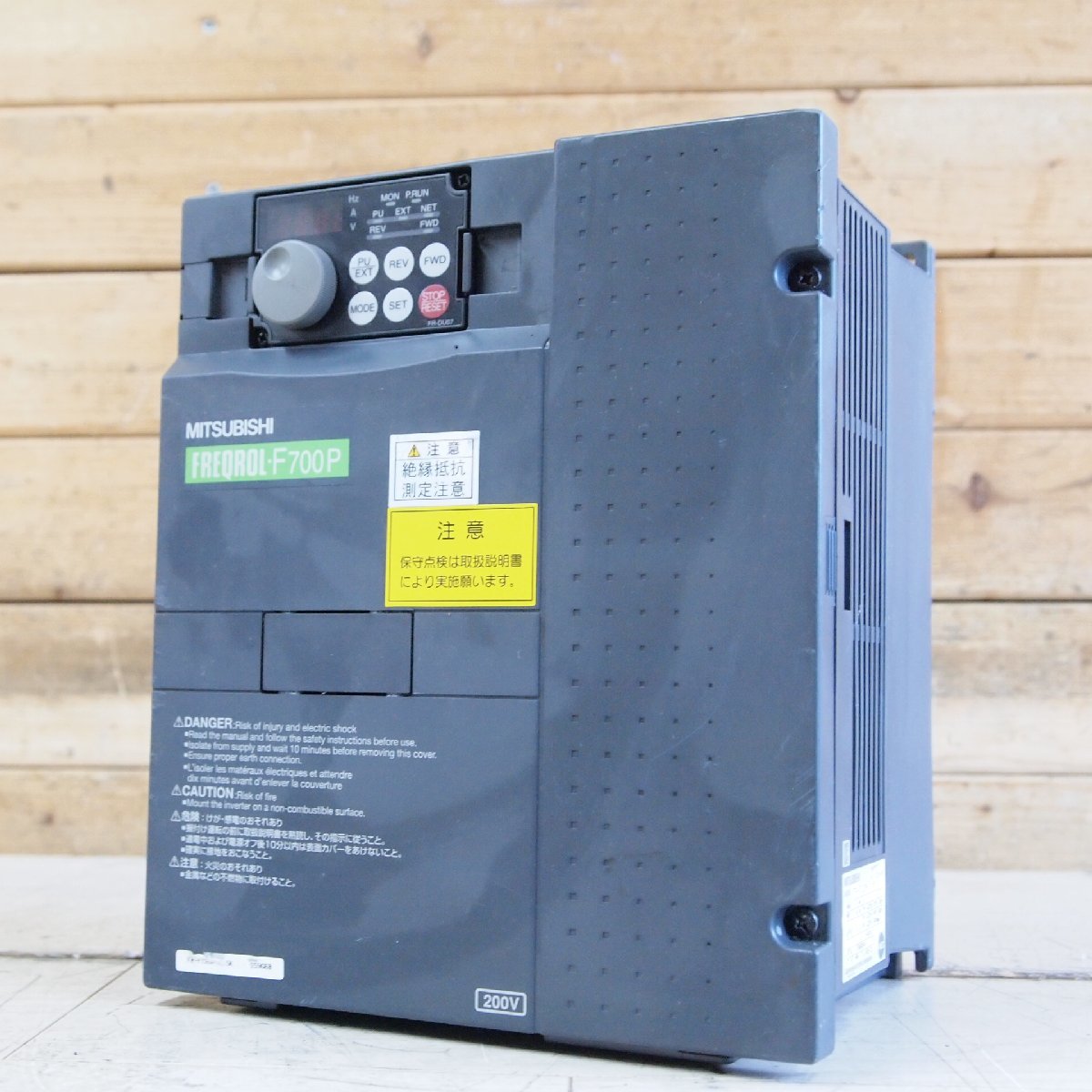 ☆【1F0619-16】 ③ MITSUBISHI 三菱 インバーター FR-F720P-7.5K 2015/9 動作保証
