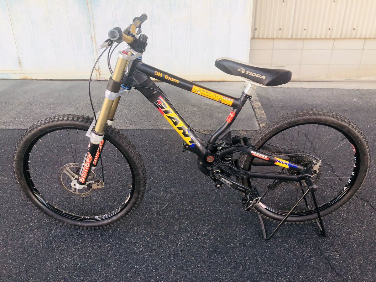 GIANT FS DH-TEAM ジャンク品(Mサイズ)｜売買されたオークション情報 