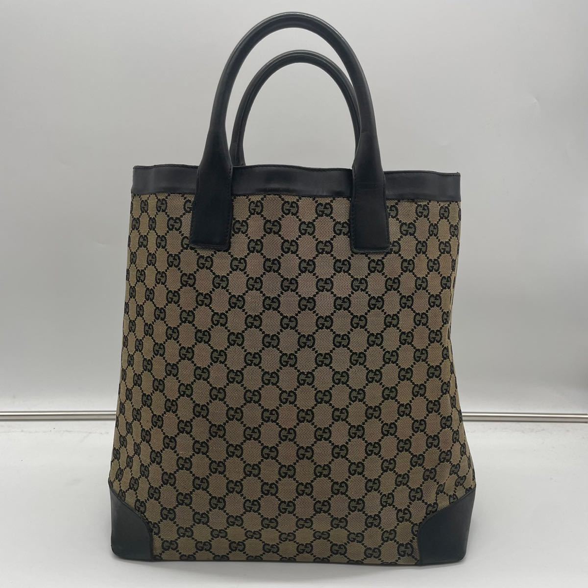 美品 GUCCI グッチ ハンドバッグ トートバッグ GG柄 シマ 美品 GUCCI グッチ ハンドバッグ トートバッグ GG柄 シマ
