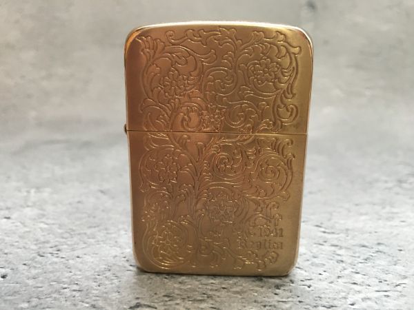 【1円~】【超美品】ジッポ ZIPPO 1941 レプリカ ライター ゴールド 喫煙具 コレクター アンティーク 小物【中古】